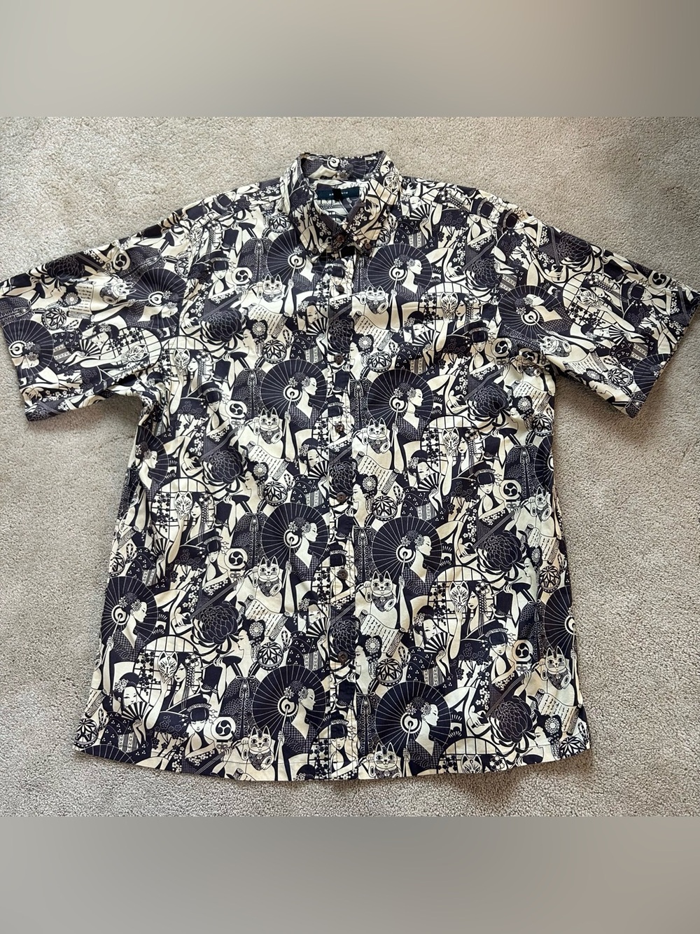 Ari South Mens Button Hawaiian Shirt 2XL Brown Lucky Cat Cherry Blossom Girl